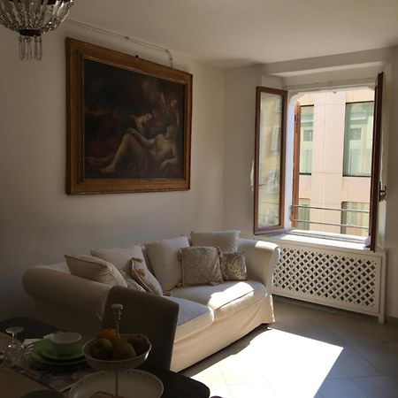 Il Tenore D'Oro Centralissimo Apartment ปาร์มา ภายนอก รูปภาพ
