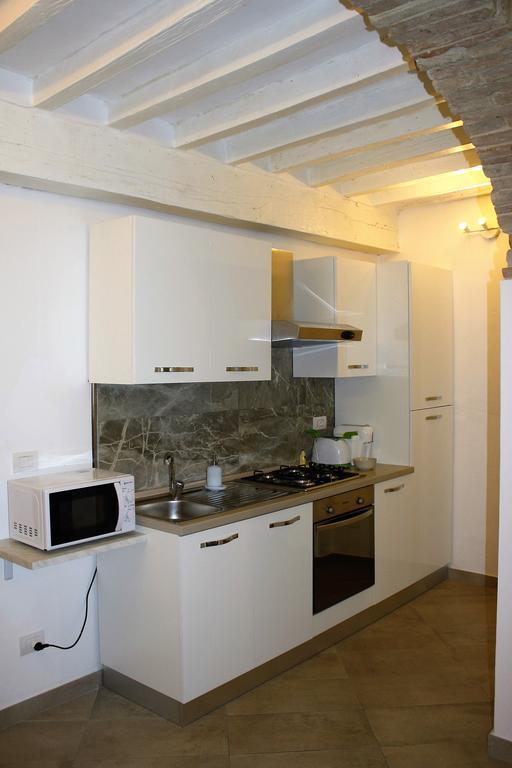 Il Tenore D'Oro Centralissimo Apartment ปาร์มา ภายนอก รูปภาพ