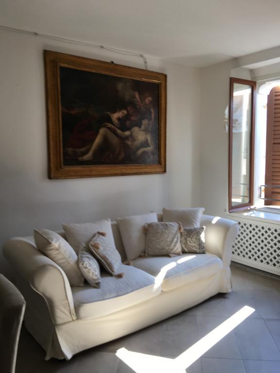 Il Tenore D'Oro Centralissimo Apartment ปาร์มา ภายนอก รูปภาพ