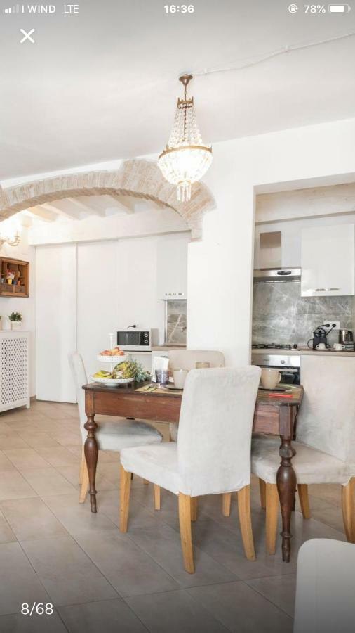 Il Tenore D'Oro Centralissimo Apartment ปาร์มา ภายนอก รูปภาพ